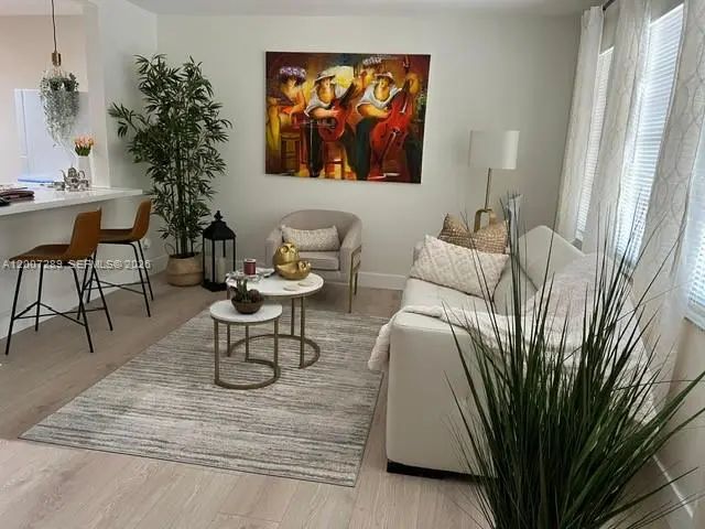 13155 Sw 7th Court #204e, Pembroke Pines