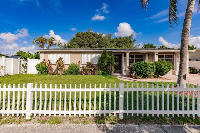 5 of 25 - 4241 Ne 1st Terrace, Pompano Beach, FL