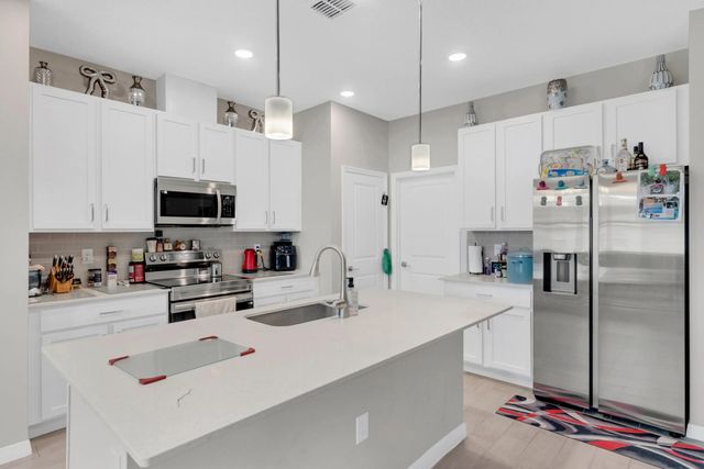 5 of 16 - 544 Higgs Avenue Nw, Palm Bay, FL