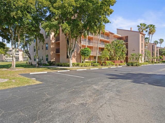 3 of 33 - 480 Nw 76th Avenue #102, Margate, FL