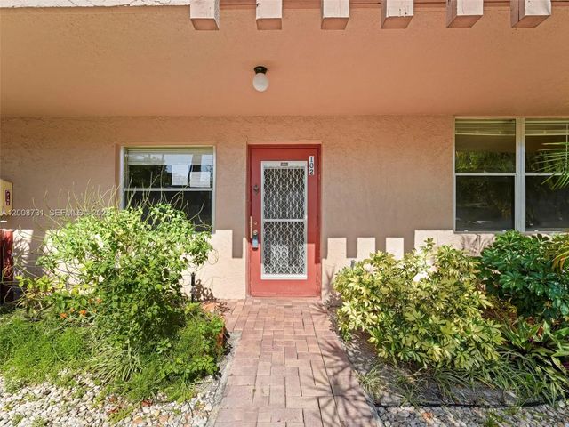 4 of 33 - 480 Nw 76th Avenue #102, Margate, FL