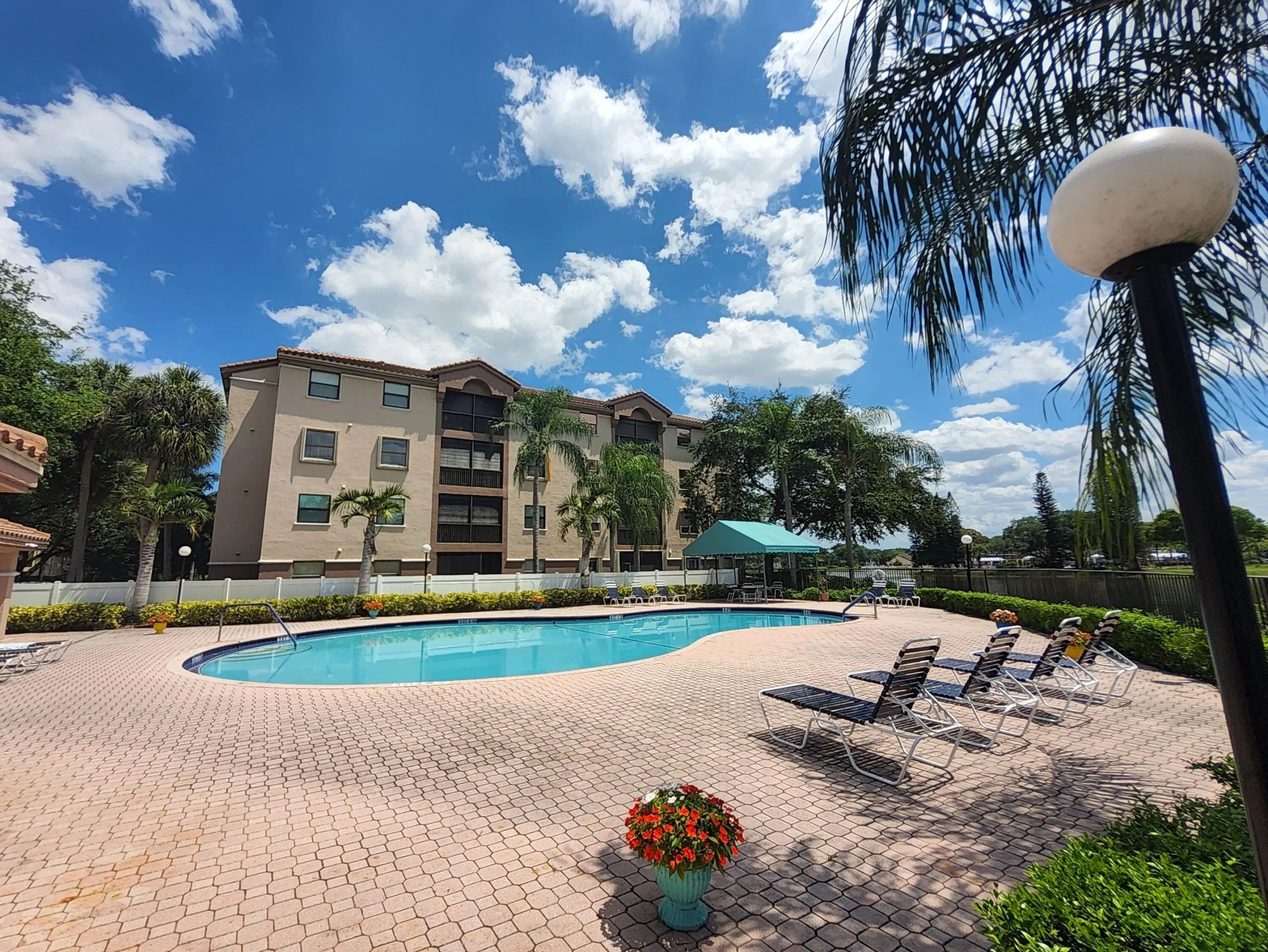 4300 Nw 30th Street #147, Coconut Creek