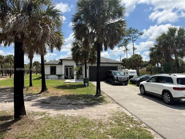 2772 38th Avenue Se, Naples