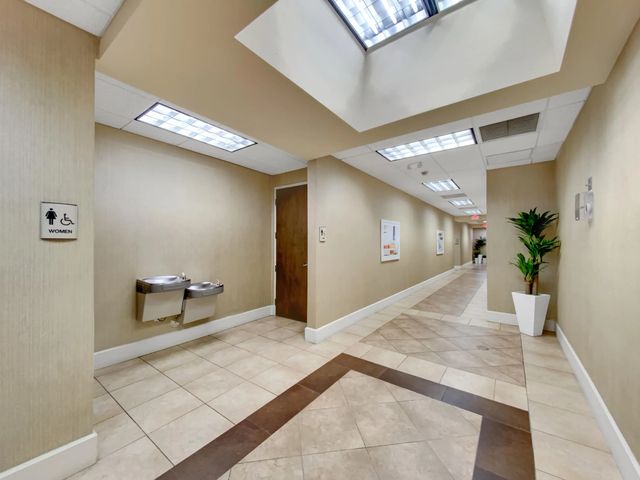 5 of 5 - 2901 Nw 62nd Street #suite 127, Fort Lauderdale, FL