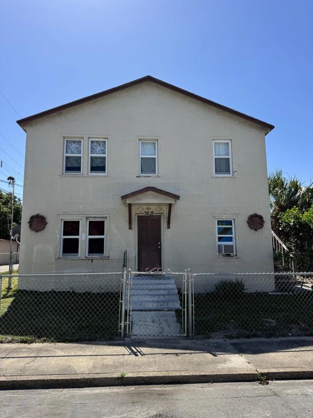 2 of 21 - 3621 Morton Avenue, West Palm Beach, FL