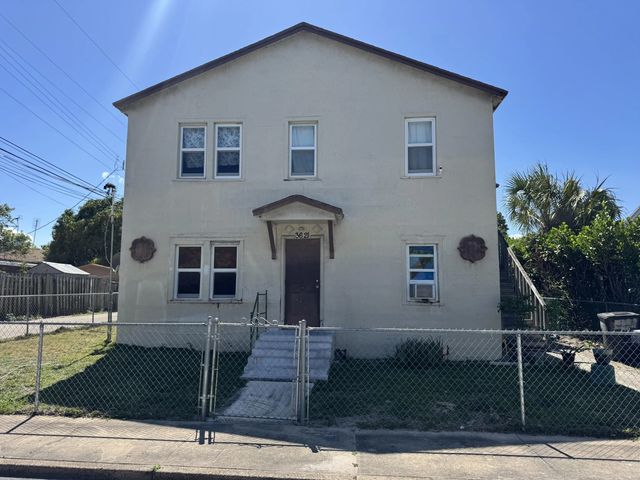 5 of 21 - 3621 Morton Avenue, West Palm Beach, FL