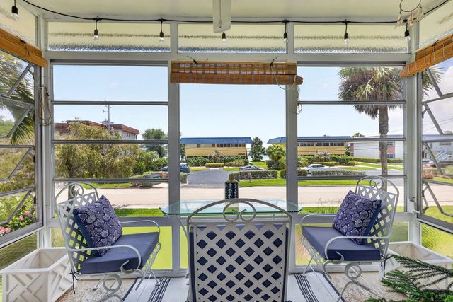 1176 Bayshore Drive #205, Fort Pierce