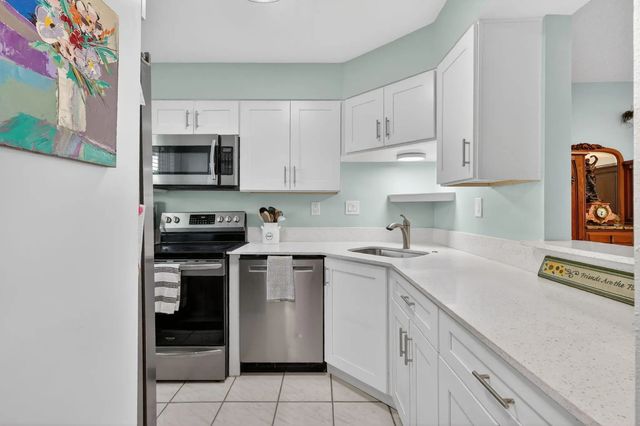 2 of 49 - 1176 Bayshore Drive #205, Fort Pierce, FL