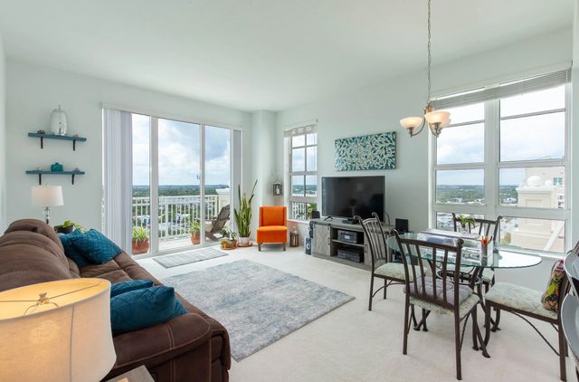350 N Federal Highway #ph04, Boynton Beach