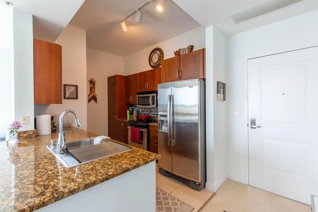 4 of 20 - 350 N Federal Highway #ph04, Boynton Beach, FL