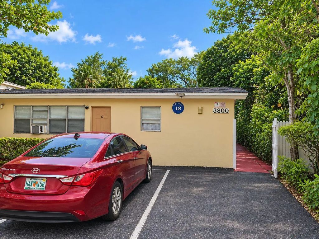 3800 Sw 2nd Court #1-6, Fort Lauderdale