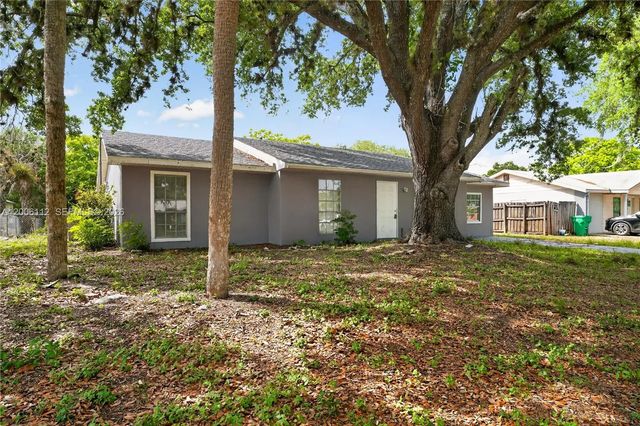 2 of 46 - 4030 School Circle, LaBelle, FL