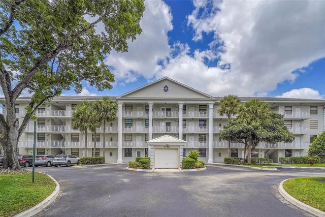 1713 Whitehall Drive #103, Davie