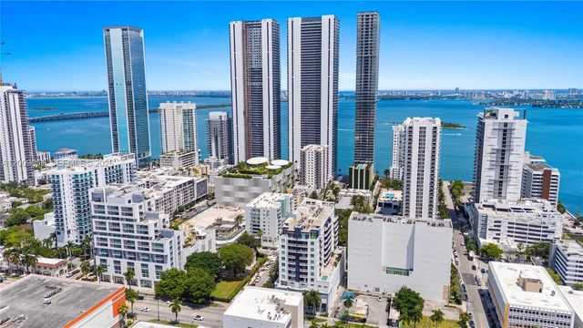 3 of 45 - 2275 Biscayne Boulevard #802, Miami, FL