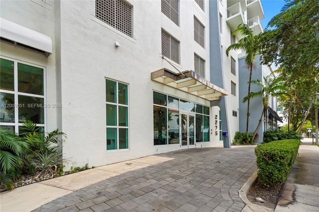 4 of 45 - 2275 Biscayne Boulevard #802, Miami, FL