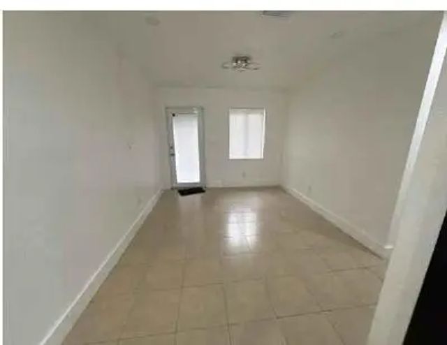 2 of 14 - 2209 Nw 6th Street #1, Fort Lauderdale, FL