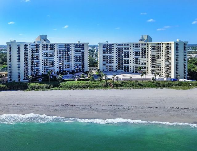 3 of 25 - 400 Ocean Trail Way #203, Jupiter, FL