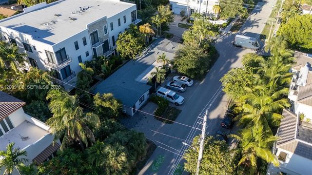 2 of 33 - 1615 Ne 9th Street, Fort Lauderdale, FL