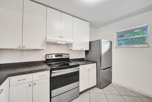 5 of 58 - 1100 Nw 87th Avenue #208, Coral Springs, FL