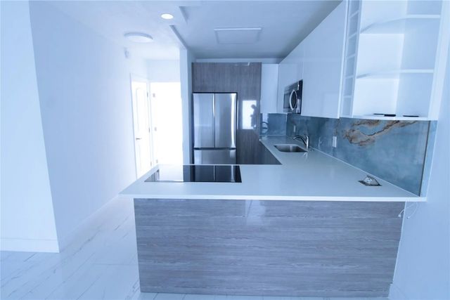 4 of 14 - 600 Layne Boulevard #119, Hallandale Beach, FL