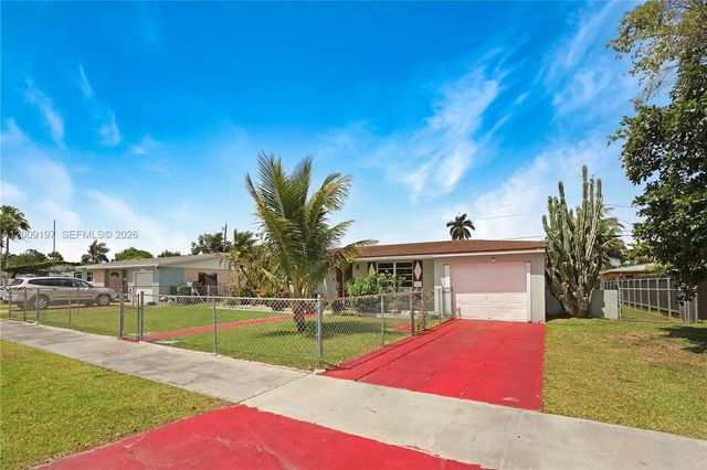 2 of 24 - 1762 Nw 8th Avenue, Homestead, FL