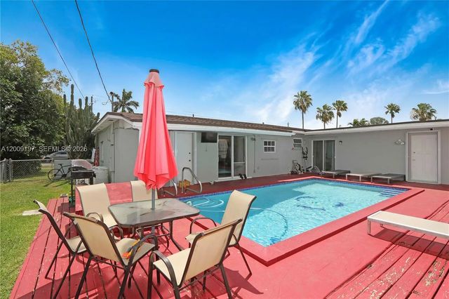 5 of 24 - 1762 Nw 8th Avenue, Homestead, FL