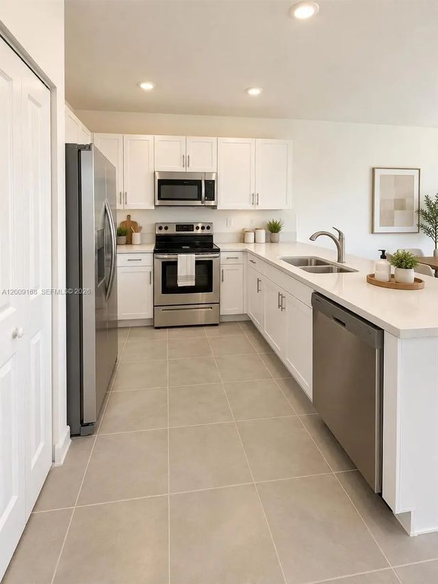 3 of 44 - 28729 Sw 132nd Place #28729, Homestead, FL