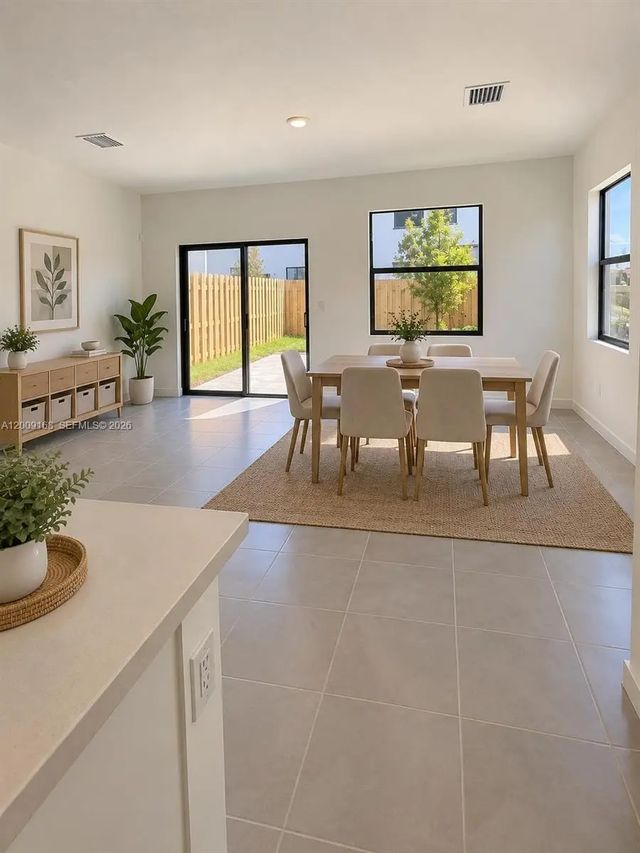 4 of 44 - 28729 Sw 132nd Place #28729, Homestead, FL