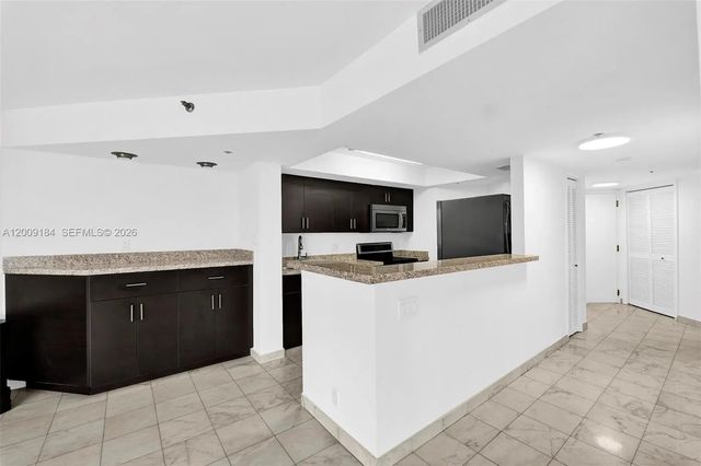 5 of 23 - 300 Three Islands Boulevard #305, Hallandale Beach, FL