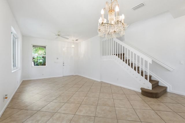 5 of 45 - 1275 Rosegate Boulevard, Riviera Beach, FL