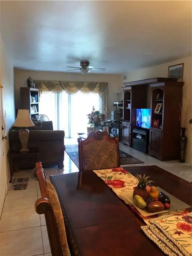 2 of 11 - N/A, Lauderhill, FL