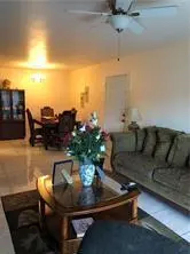 3 of 11 - N/A, Lauderhill, FL