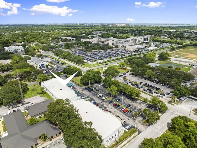 4 of 30 - 1801 S 23rd Street #3, Fort Pierce, FL