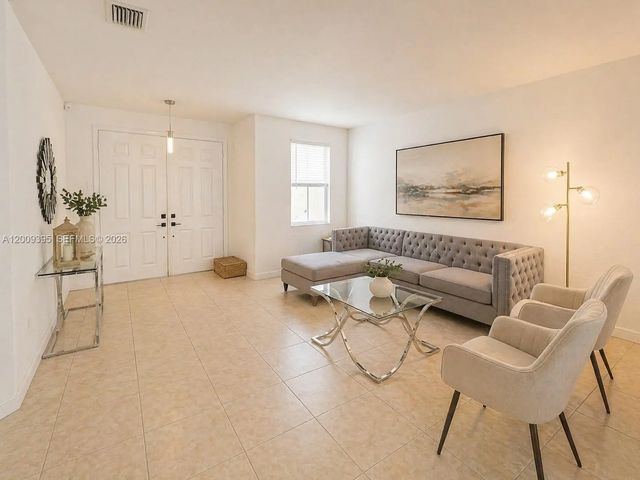 5 of 16 - 11028 Nw 87th Lane, Doral, FL