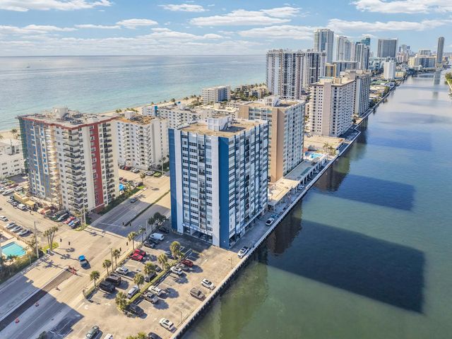 1400 S Ocean Drive #1702, Hollywood
