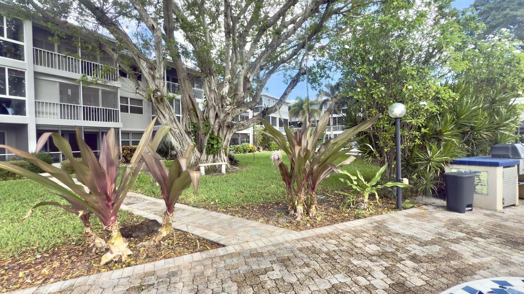 1200 Sw 12th Street Sw #305, Fort Lauderdale