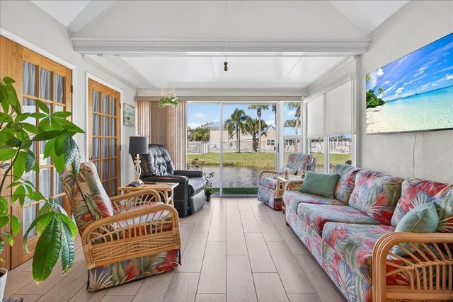 4 of 42 - 1827 Aynsley Way #4, Vero Beach, FL