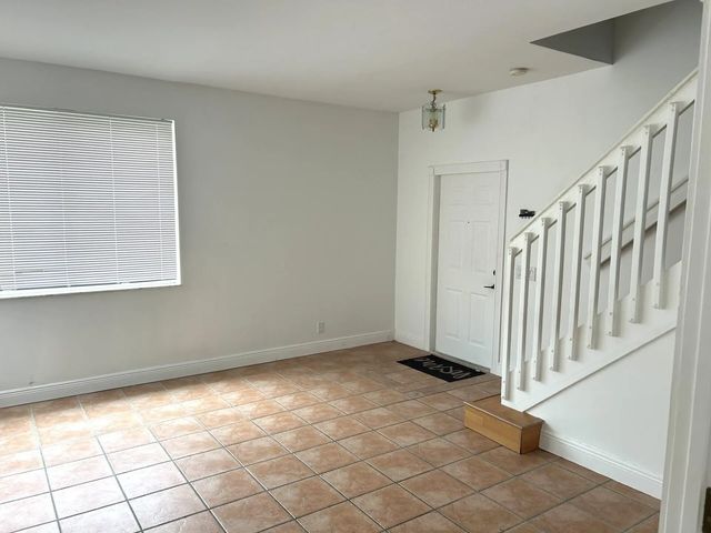 5 of 20 - 4361 Dogwood Circle, Weston, FL