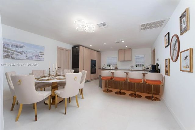 5 of 75 - 5419 Ne 22nd Avenue, Fort Lauderdale, FL
