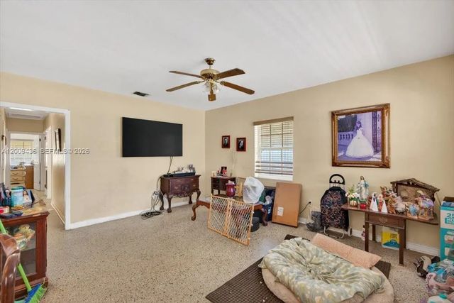 5 of 26 - 1171 Ne 182nd Street, North Miami Beach, FL