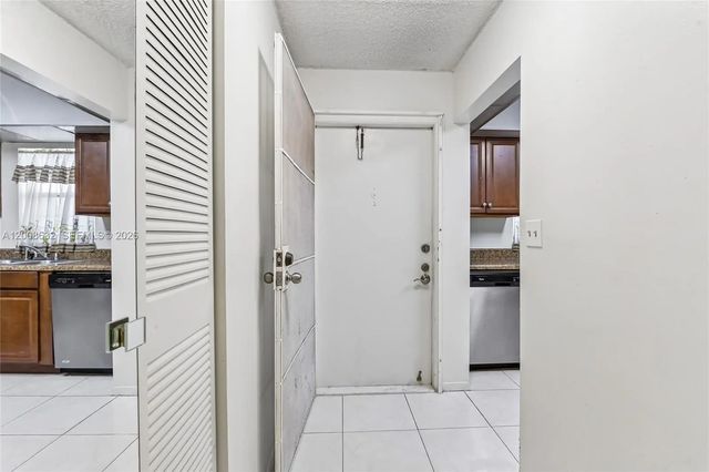 5 of 45 - 5900 Nw 44th Street #312, Lauderhill, FL