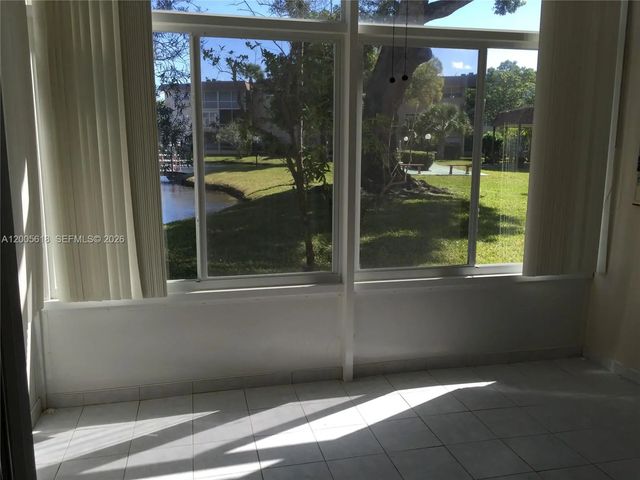 4 of 17 - 5041 W Oakland Park Boulevard #110, Lauderdale Lakes, FL