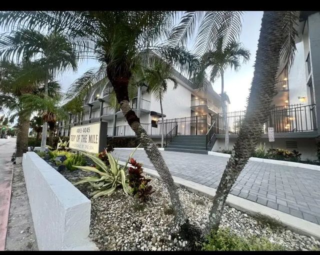 3 of 55 - 4013 N Ocean Drive N #109, Lauderdale-By-The-Sea, FL