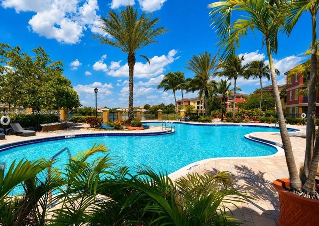 2 of 53 - 4404 Sw 160th Avenue #832, Miramar, FL