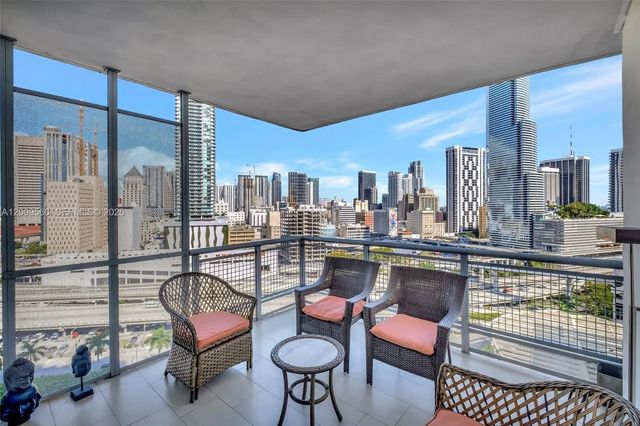 3 of 22 - 350 S Miami Avenue #1703, Miami, FL