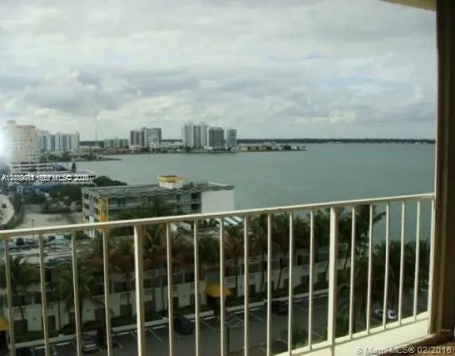 1865 79th St Causeway #6l, North Bay Village