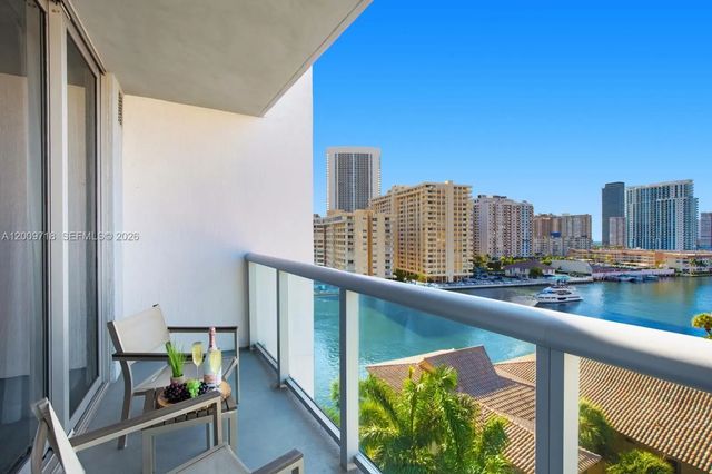 2602 E Hallandale Beach Boulevard #r803, Hallandale Beach