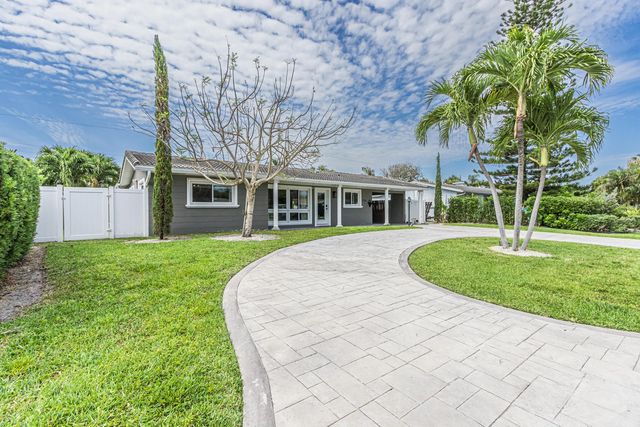 2770 Ne 53rd Street, Lighthouse Point