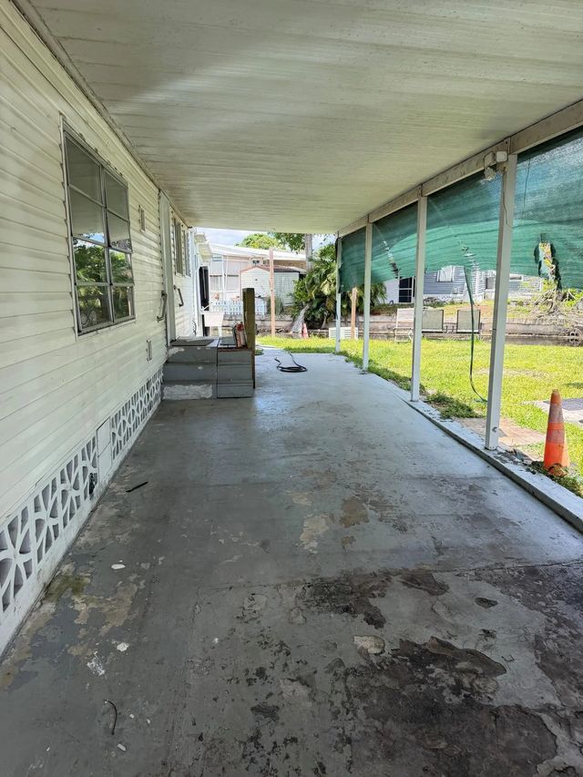 3 of 9 - 1670 Sw 85th Avenue, Davie, FL