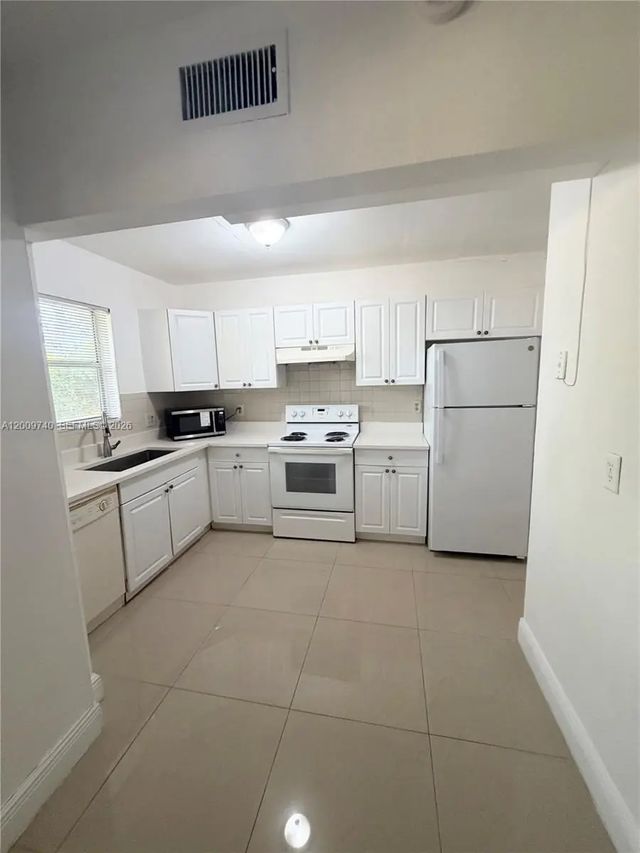 2 of 15 - 10762 La Placida Drive #7-308, Coral Springs, FL